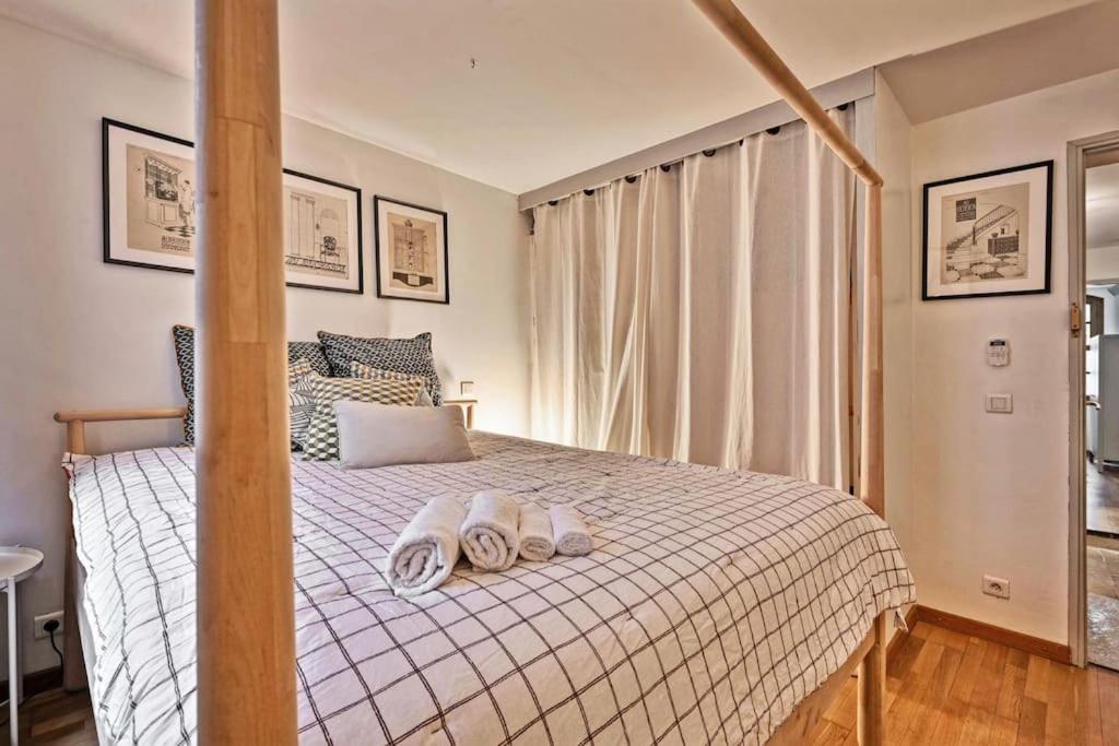 La Bulle - Parking Gratuit En Souterrain - 2 Mins Du Palais Des Papes - Clim Ac - Wifi Apartment Avignon Ngoại thất bức ảnh
