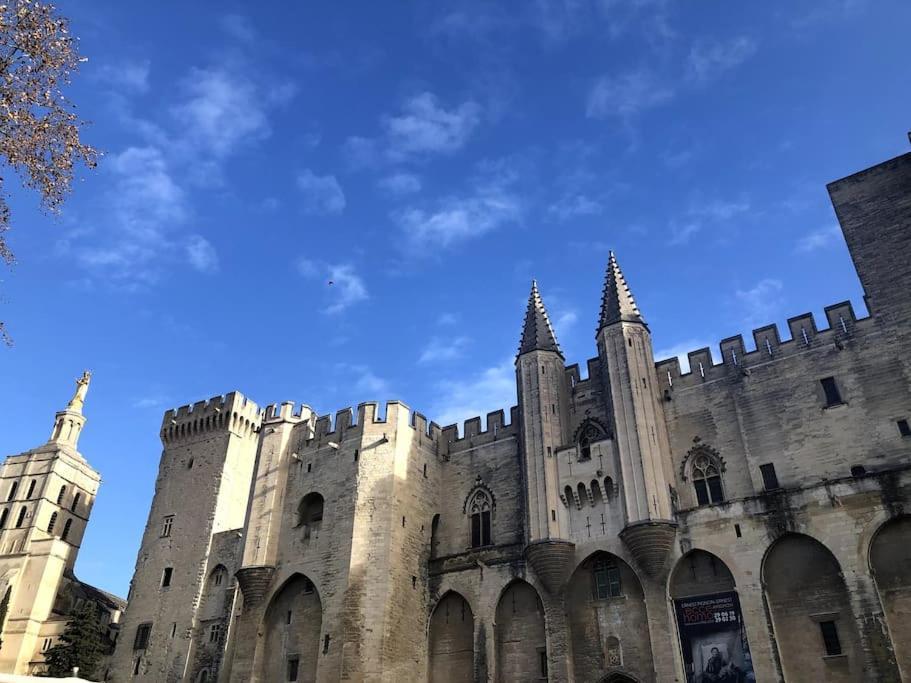 La Bulle - Parking Gratuit En Souterrain - 2 Mins Du Palais Des Papes - Clim Ac - Wifi Apartment Avignon Ngoại thất bức ảnh
