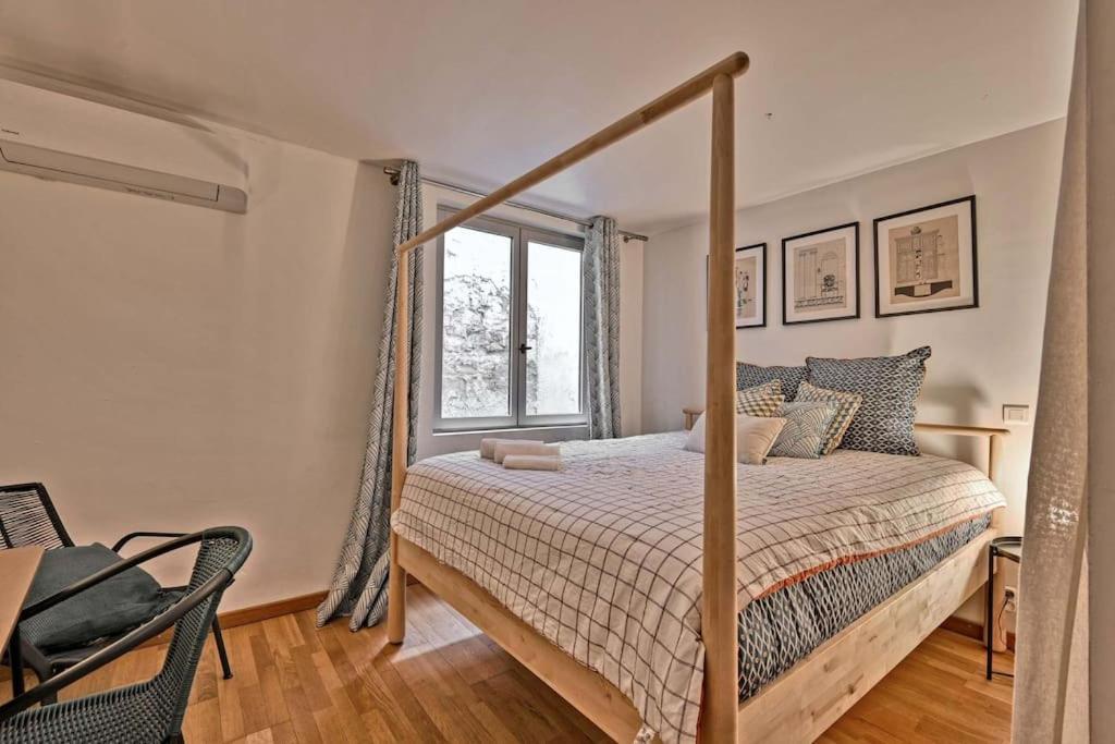 La Bulle - Parking Gratuit En Souterrain - 2 Mins Du Palais Des Papes - Clim Ac - Wifi Apartment Avignon Ngoại thất bức ảnh